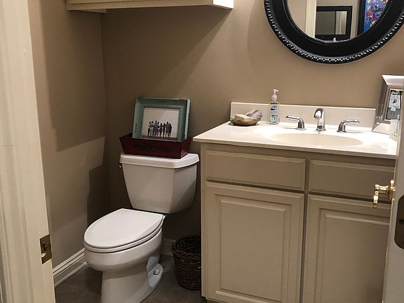 Half bath in entry. 