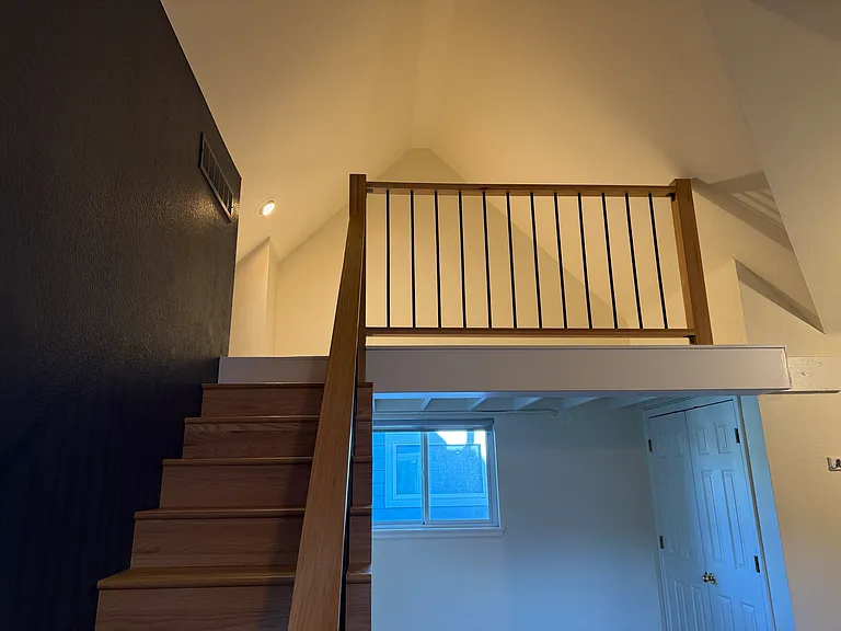 223 Maggie St #B — Photo 7