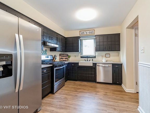5th image of 15411 Catalina Dr #15