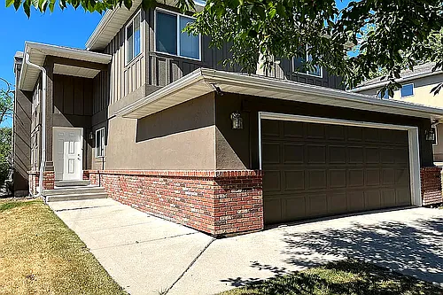 1147 E Garfield Ave #A Photo 1