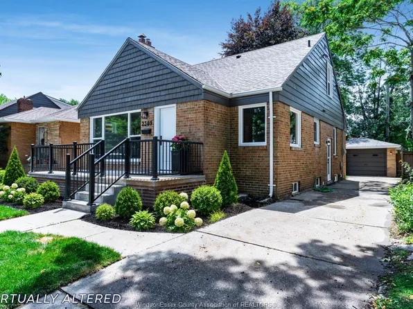 2309 Hall Ave, Windsor, ON N8W 2M1