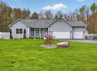 121 Canterbury Way, Central Square, NY 13036