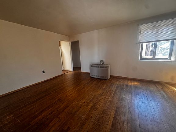 2nd image of 1357 Maez Rd
