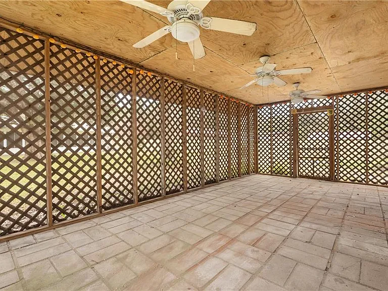 11297 Old Moffat Rd — Photo 20