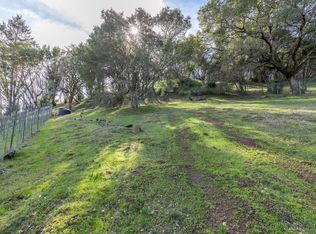 3473 Parker Hill Road, Santa Rosa, CA 95404
