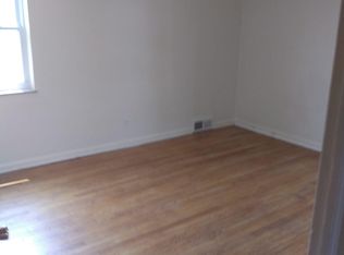 6468 Ridge Rd, Parma, OH 44129