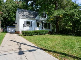 4595 Telhurst Rd, South Euclid, OH 44121