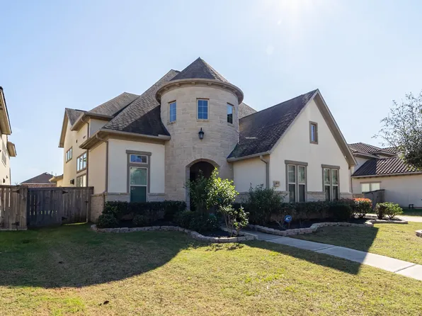 5715 Mogo Creek Ln, Sugar Land, TX 77479