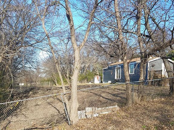 2nd image of 1932 County Road 900 #1