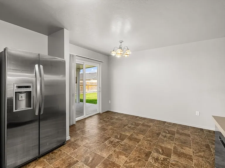 1057 S Benewah Lake Ave — Photo 13