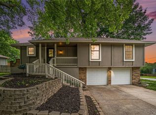 3112 SE 6th St, Blue Springs, MO 64014