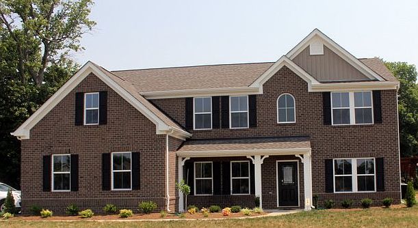 1st image of 1205 Oak Dr