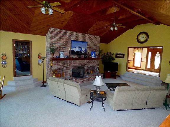 5th image of 5370 S Hilltop Farms Dr