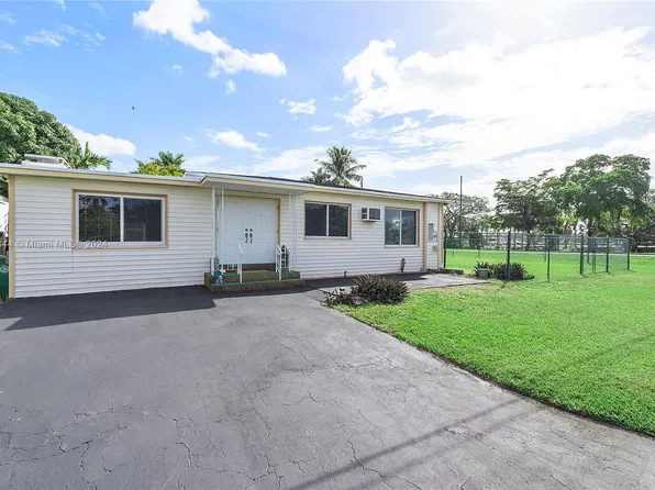 7301 Orange Dr, Davie, FL 33314