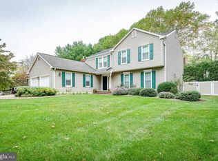 3200 Robin Hood Ct, Ellicott City, MD 21042