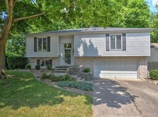 375 Hackberry Pl, Decatur, IL 62521