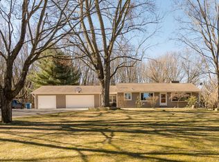 7341 Ravine Rd, Kalamazoo, MI 49009