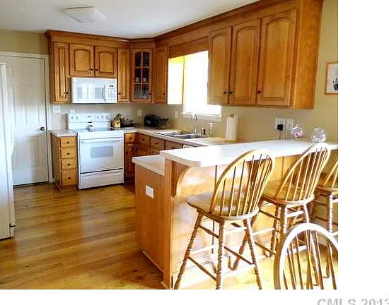 5th image of 7869 Mountain Shore Dr
