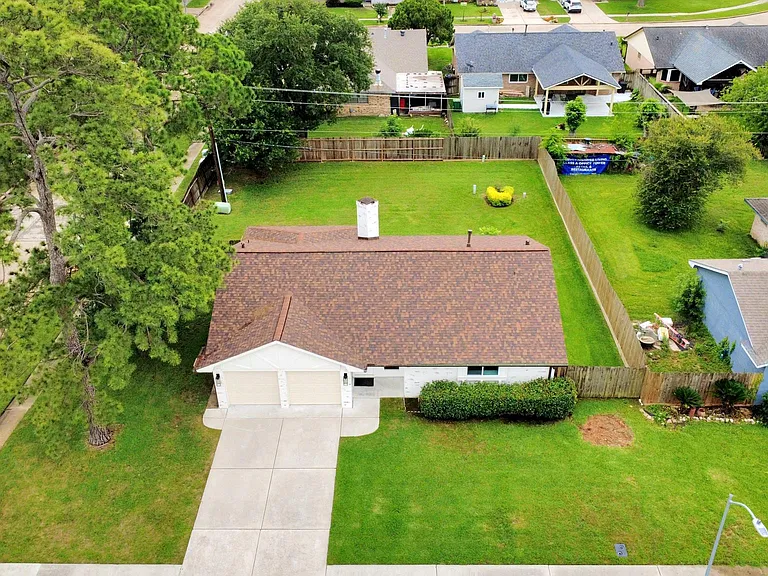 7403 Shady Arbor Ln — Photo 10