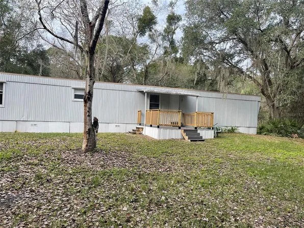 1300 Arapaho Trl, Geneva, FL 32732