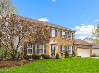 718 Feather Sound Dr, Bolingbrook, IL 60440