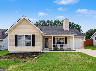 9009 Highland Pass, Fairburn, GA 30213