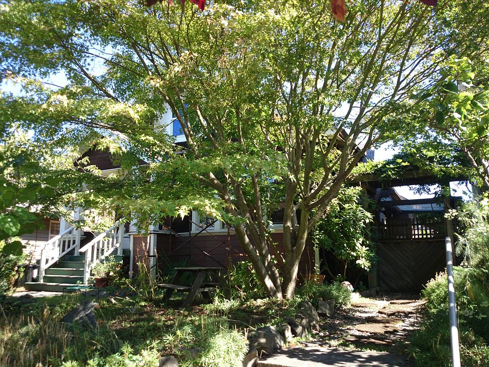 1st image of 5610 12th Ave NE
