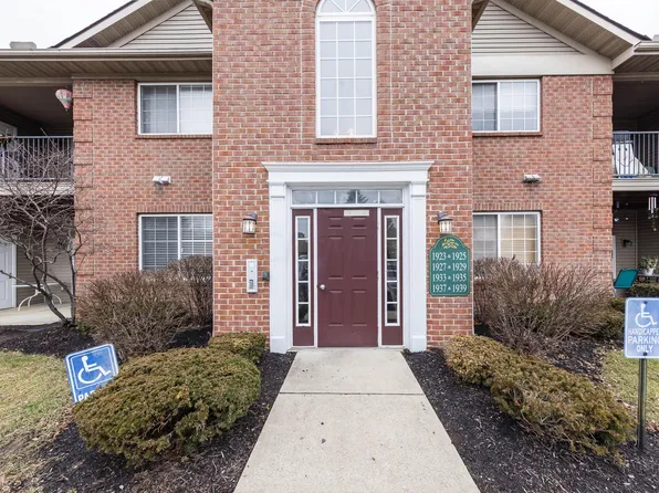 1929 Fortstone Ln, Columbus, OH 43228
