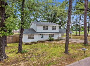710 Clara Dr, Conway, AR 72034
