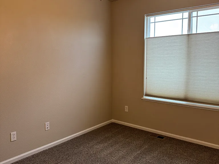 7728 Blue Vail Way — Photo 56