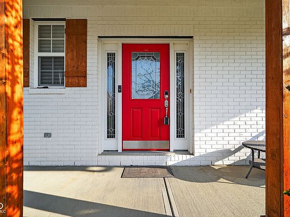 5th image of 14386 Sherbrooke Dr