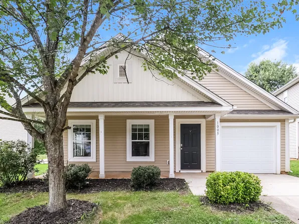 1005 Joselynn Dr, Gastonia, NC 28054