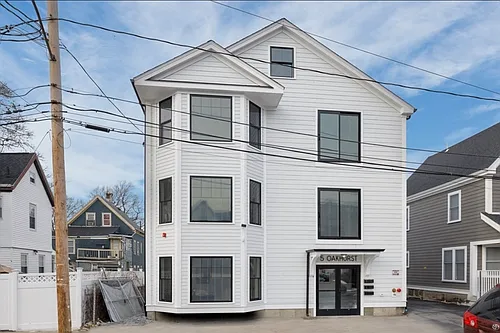 5 Oakhurst St #2 Photo 1