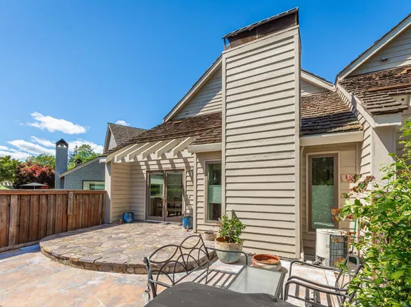 1913 Hopper Way, Yountville, CA 94599