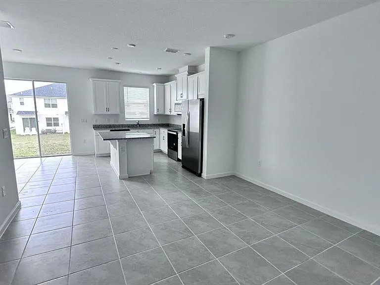 1167 Boardwalk Pl — Photo 9