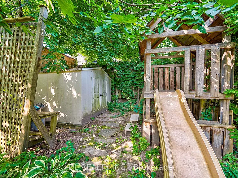 150 Banff Rd #BASEMENT — Photo 18