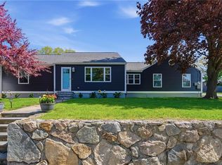 3811 Mendon Rd, Cumberland, RI 02864
