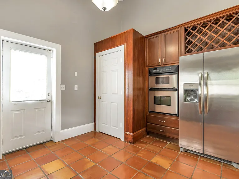 2467 Ellijay Dr NE — Photo 9