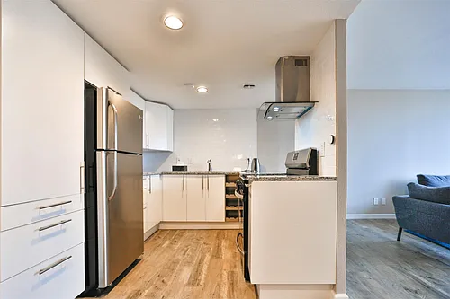 1800 Lavaca St Photo 1