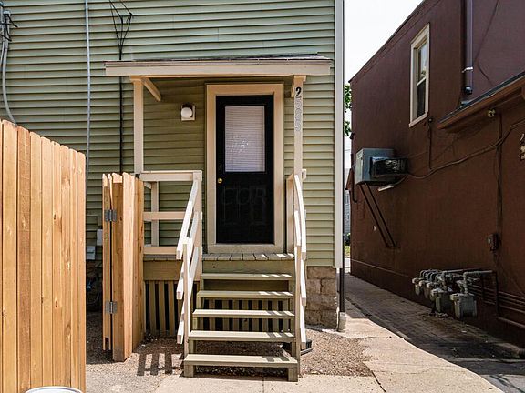 5th image of 2585 Indianola Ave #2587