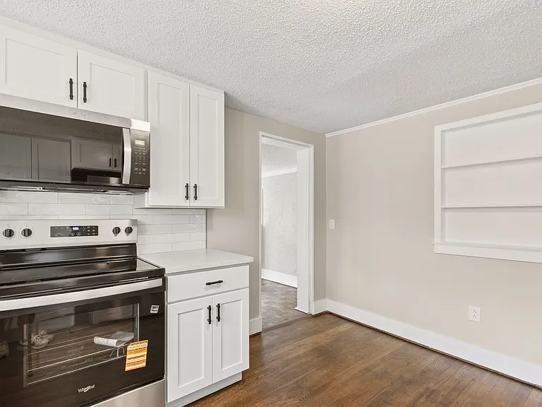 611 Holston Creek Church Rd — Photo 27