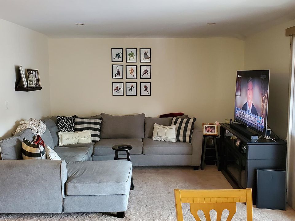 1st image of 430 223rd St
