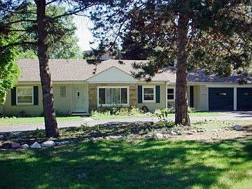 5th image of 19548 Hillcrest St