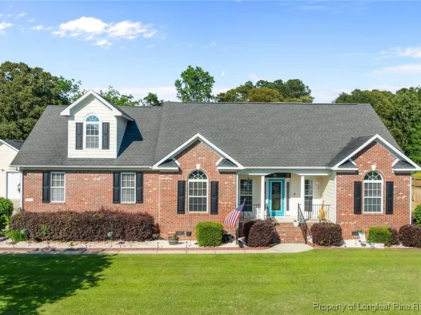 2371 Solomons Pass, Hope Mills, NC 28348