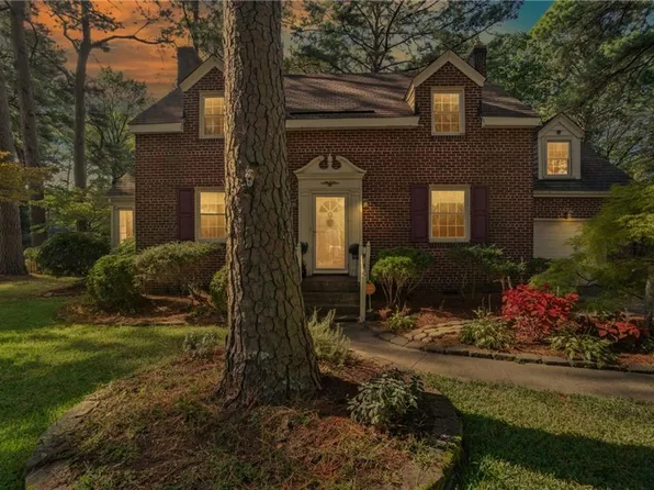4517 Wake Forest Rd, Portsmouth, VA 23703