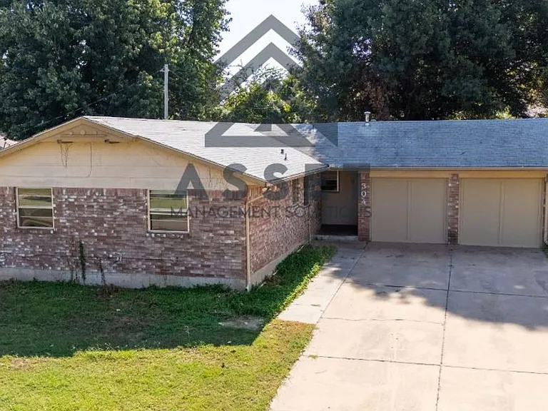 304 W Campbell Dr — Photo 7