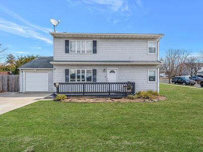 2325 Narraganset Avenue, Seaford, NY, 11783