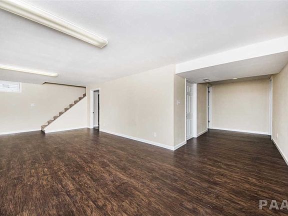 5th image of 406 Parkview Dr