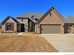 7714 N 142nd Ave E, Owasso, OK 74055