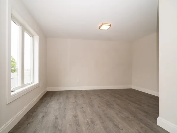 1209 26th Street image 6 of 28